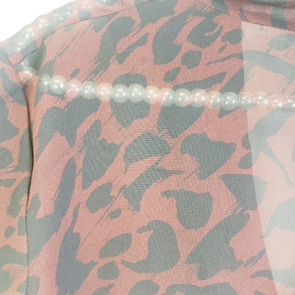 Theory Sheer Camo‎ Print Blouse SZ M - Picture 6 of 6